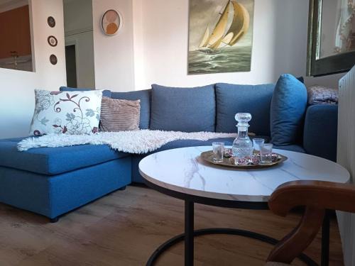 Ioannina Town Centre Apartment | ΤΟ ΠΑΛΑΤΑΚΙ ΤΟΥ ΚΑΣΤΡΟΥ Δυο 2-The Palace in the Castle Two