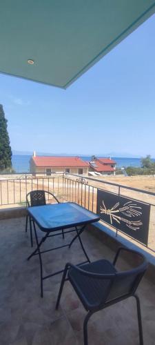 Arkitsa Apartment | Φάρος Αρκίτσας