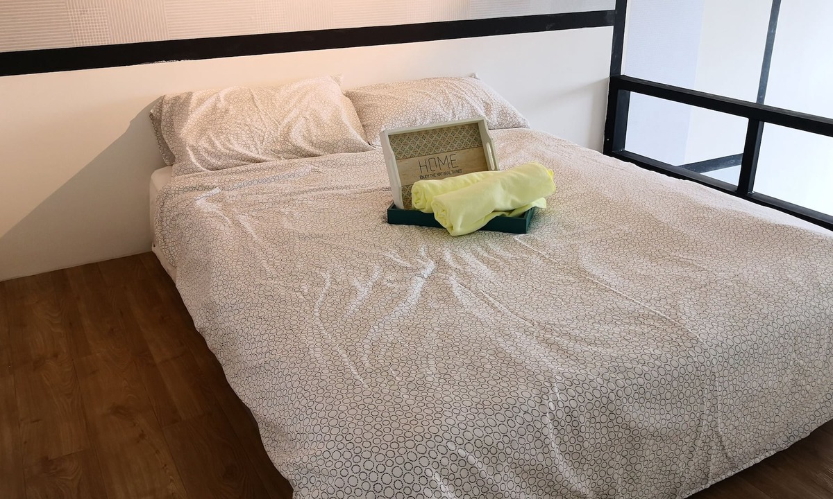 Bangsar Apartment | 1-4pax Loft unit link bridge to LRT near KL Sentral/Mid Valley/Bangsar靠近吉隆坡市中心