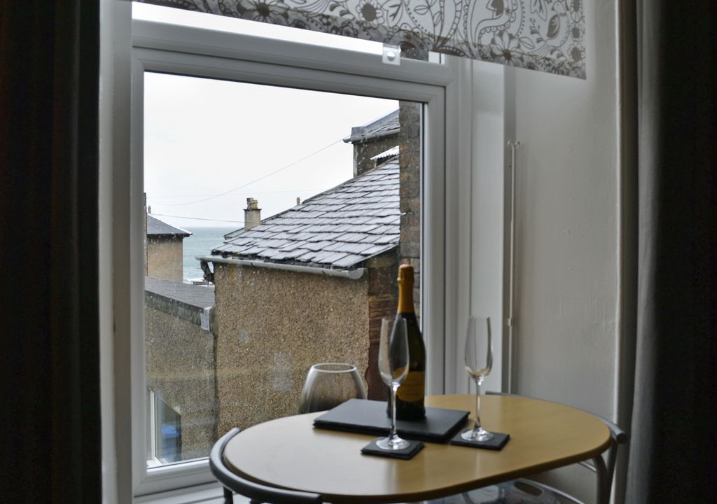 Millport House | 1 bedroom accommodation in Millport, Isle of Cumbrae