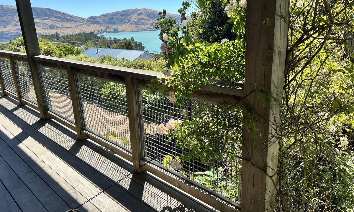 Diamond Harbour Apartment | 1 Brm Harbour & Garden View Room