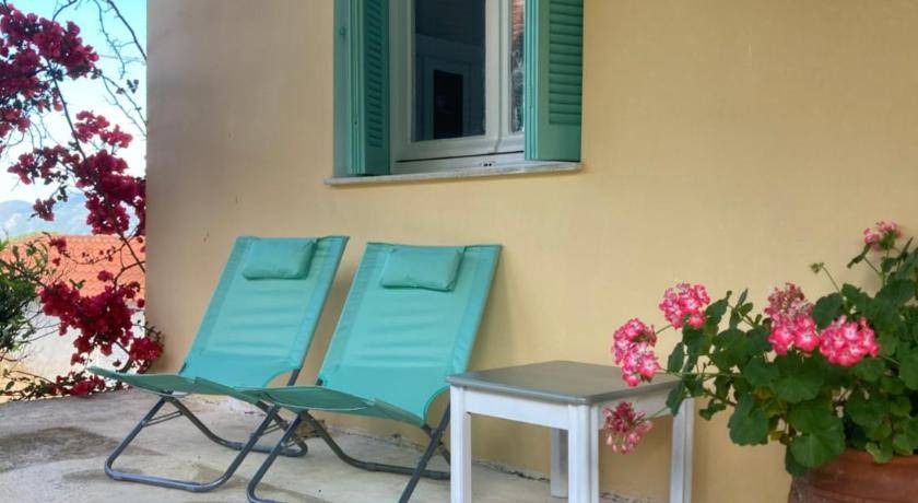 Zakharo House | 100 m² House ∙ 2 bedrooms ∙ 4 guests