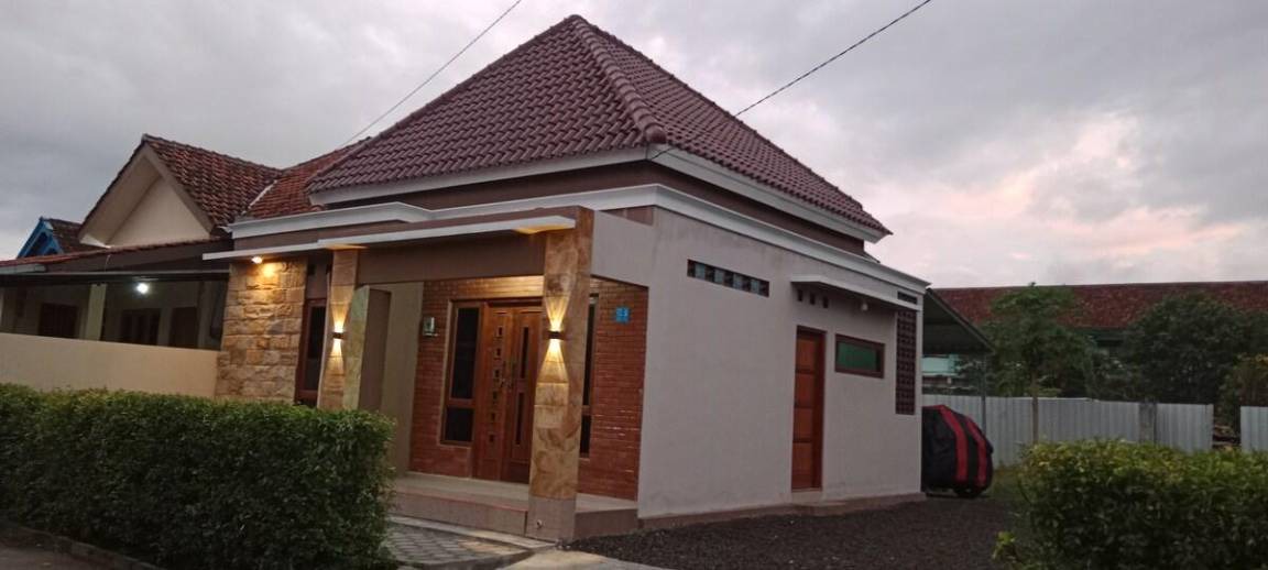 Sleman House | 100 m² House ∙ 2 bedrooms ∙ 6 guests