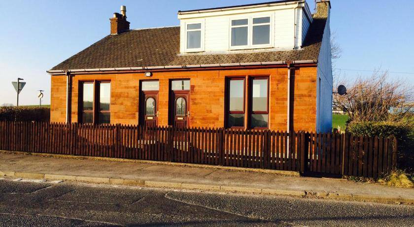 Kilmarnock House | 1000 m² House ∙ 3 bedrooms ∙ 4 guests