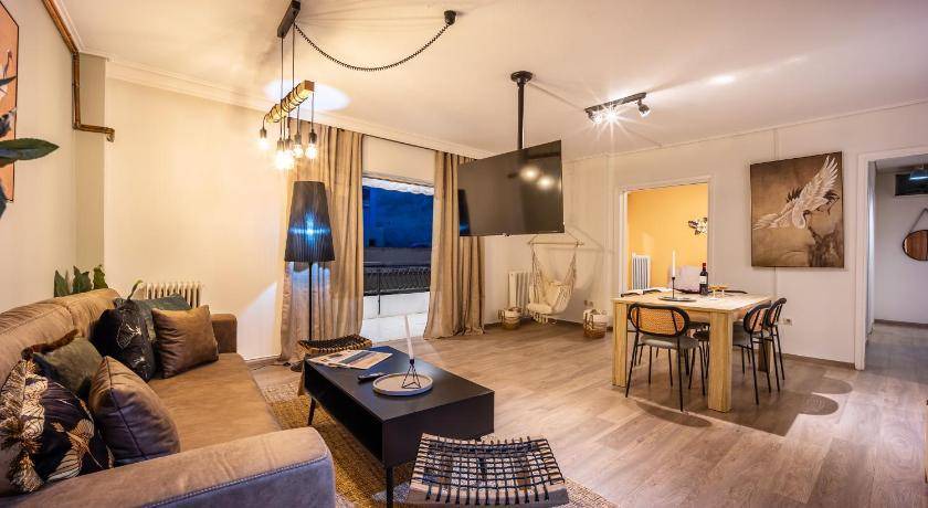Pangrati Apartment | 110 m² Apartment ∙ 3 bedrooms ∙ 8 guests