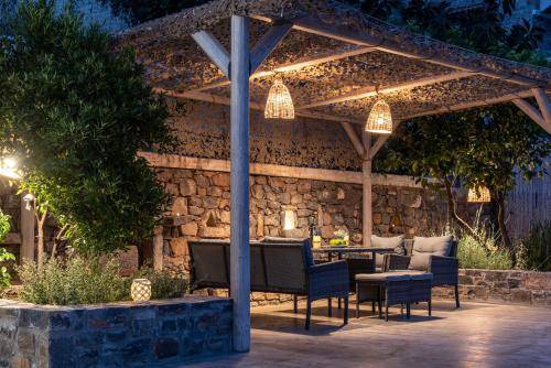 Vathi Resort | 110 m² Resort ∙ 2 bedrooms ∙ 5 guests
