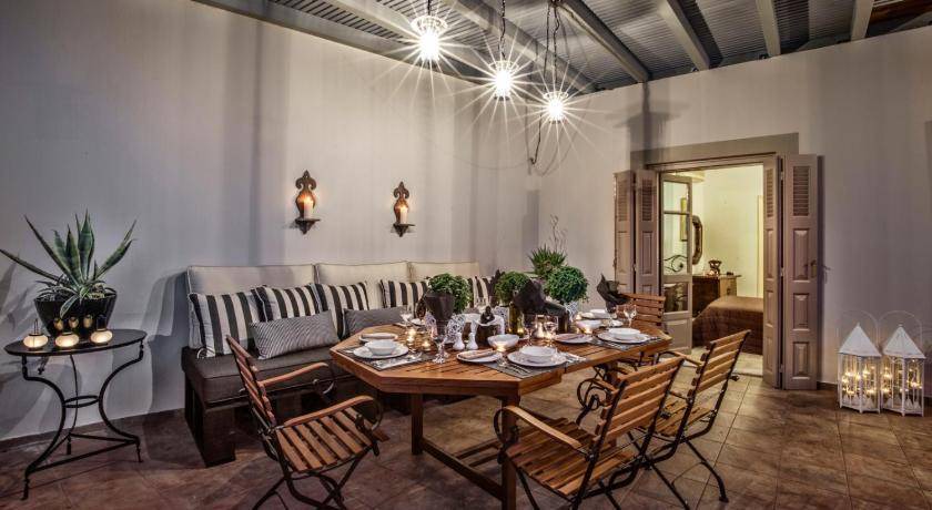 Melissopetra Villa | 110 m² Villa ∙ 3 bedrooms ∙ 6 guests