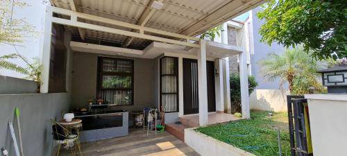 Dinoyo House | 120 m² House ∙ 2 bedrooms ∙ 6 guests