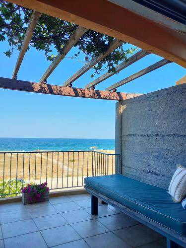 Agia House | 120 m² House ∙ 3 bedrooms ∙ 6 guests