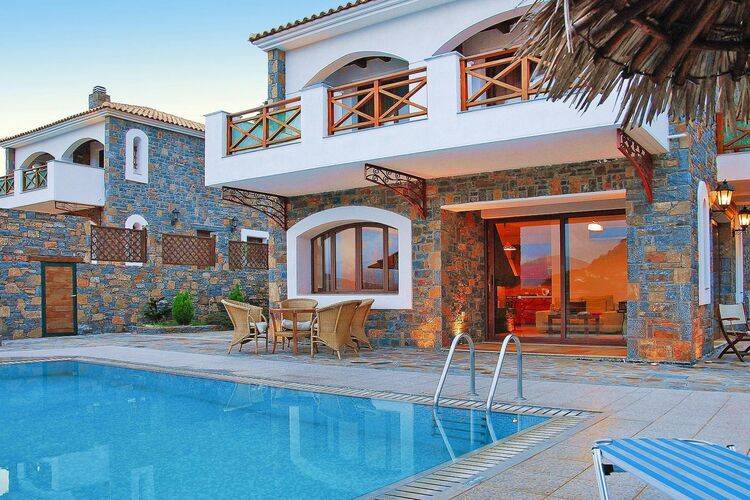 Prina House | 130 m² House ∙ 2 bedrooms ∙ 5 guests