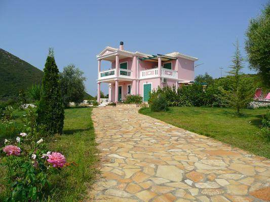 Evgiros House | 130 m² House ∙ 3 bedrooms ∙ 6 guests