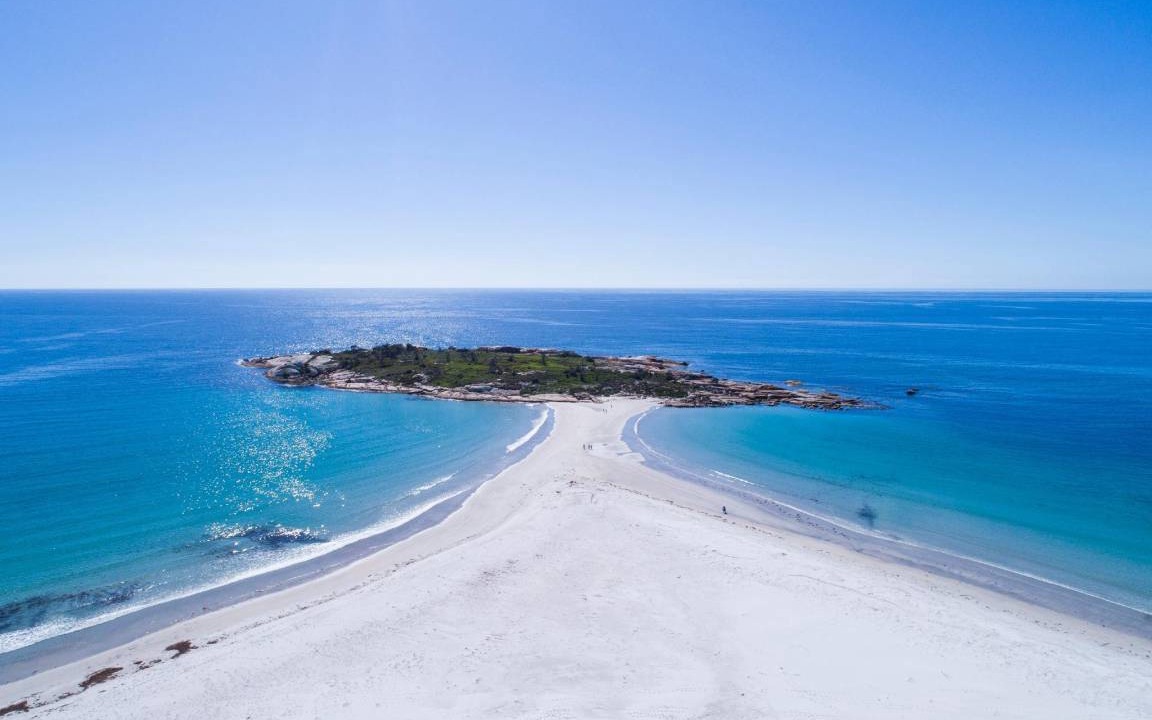 Bicheno Resort | 135 m² Resort ∙ 3 bedrooms ∙ 127 guests