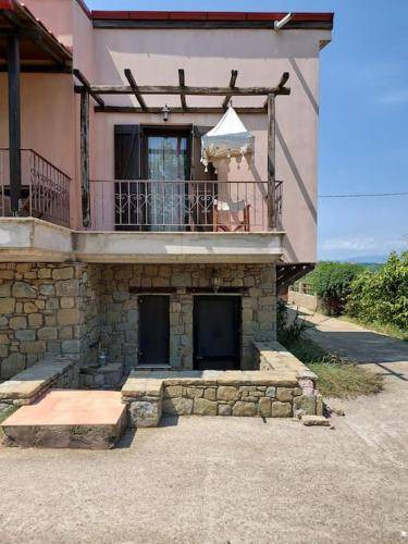 Nea Rodha House | 140 m² House ∙ 3 bedrooms ∙ 11 guests
