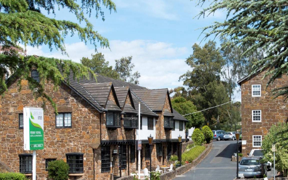 Launceston CBD Apartment | 150 m² Serviced apartment ∙ 4 bedrooms ∙ 127 guests