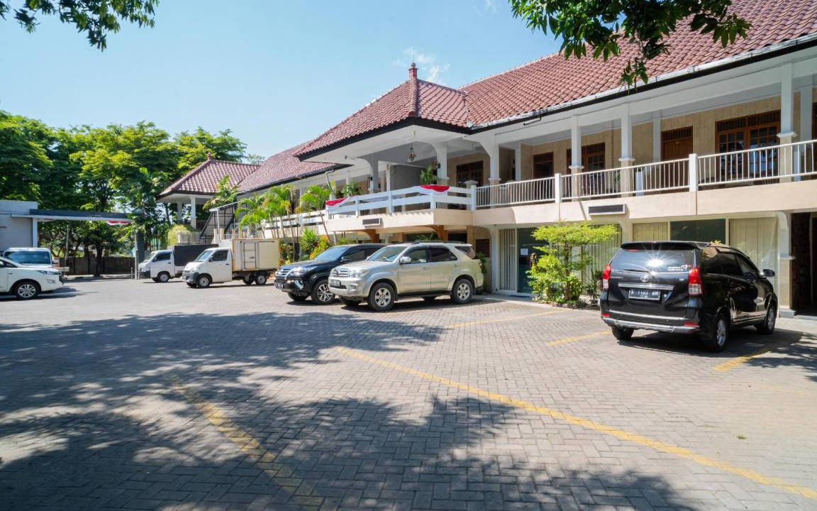 Bojonegoro Hotel | 17 m² Hotel ∙ 3 guests