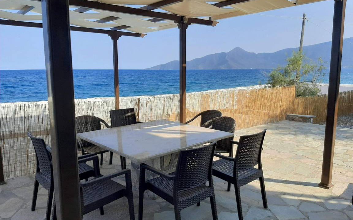 Leonidio House | 175 m² House ∙ 4 bedrooms ∙ 8 guests