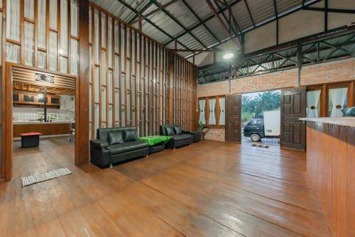Palangkaraya Hotel | 18 m² Hotel ∙ 2 guests