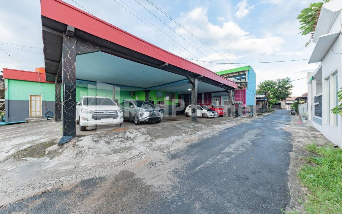 Banjarbaru Hotel | 18 m² Hotel ∙ 3 guests