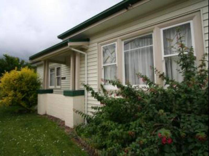 Moonah Apartment | 199 m² Serviced apartment ∙ 4 bedrooms ∙ 10 guests