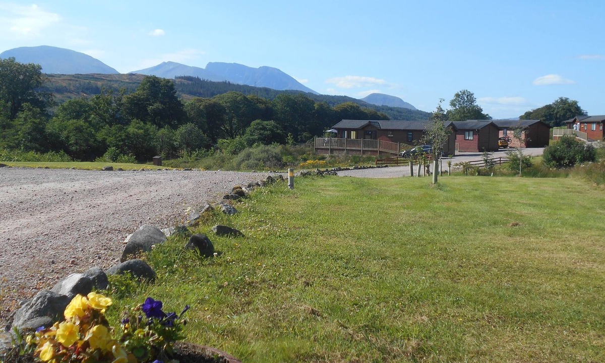 Banavie Cottage | 2 bedroom accommodation in Muirshearlich, near Fort William
