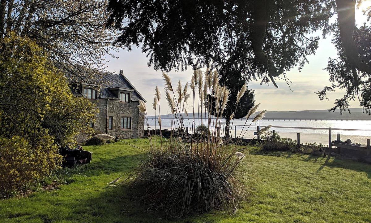 Dingwall Cottage | 2 bedroom accommodation in Dingwall