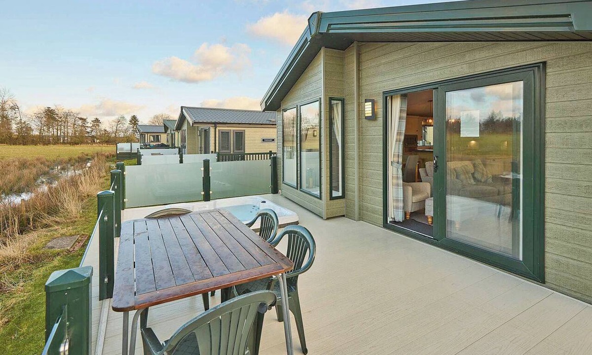 Low Gate Ski Chalet | 2 bedroom accommodation in Hexham