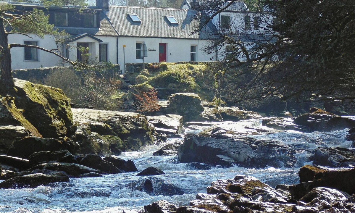 Killin Cottage | 2 bedroom accommodation in Killin