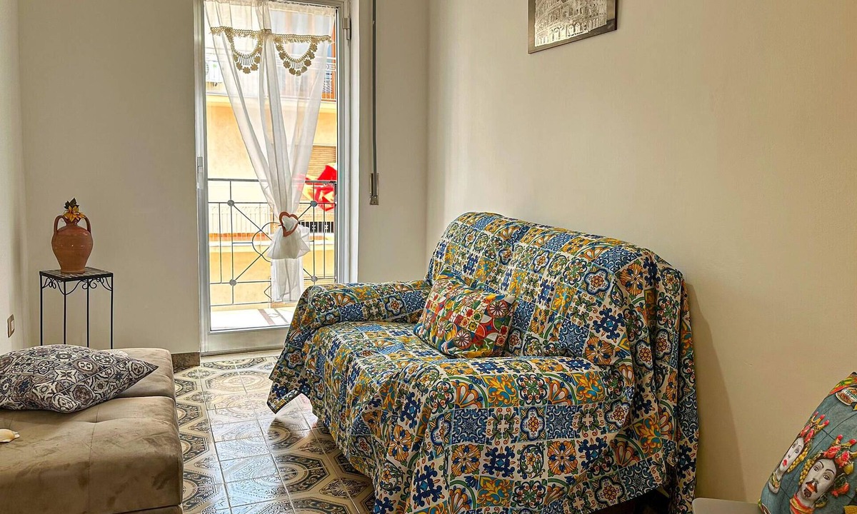 Torrenova House | 2 bedroom beach front home in Torrenova