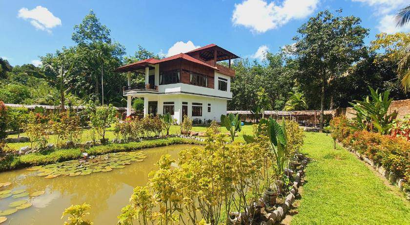 Bohorok Bed & Breakfast | 20 m² Bed and breakfast ∙ 5 guests