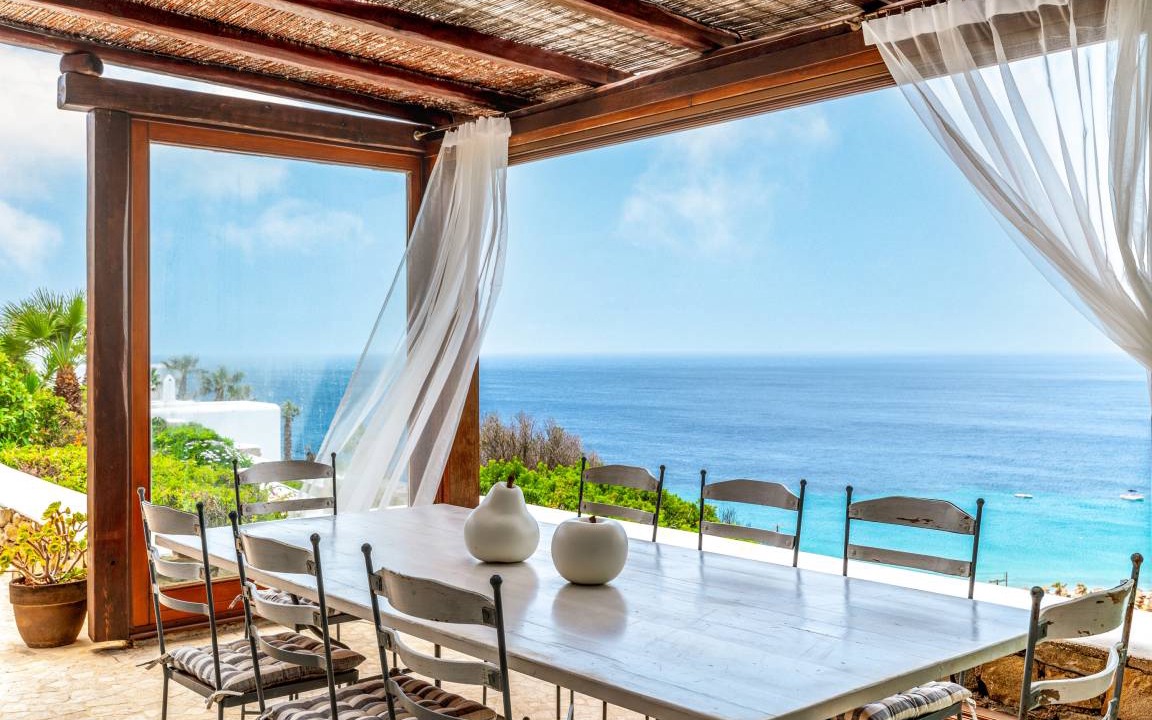 Elia Villa | 200 m² Villa ∙ 5 bedrooms ∙ 10 guests