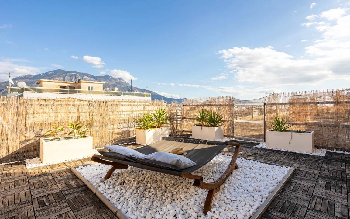 Kalamata House | 22 m² Loft ∙ 2 guests