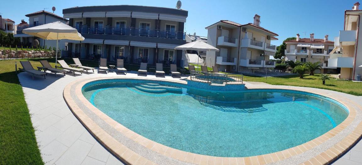 Nikita Resort | 25 m² Private room ∙ 2 bedrooms ∙ 4 guests