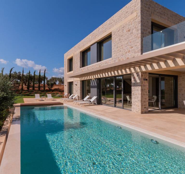 Pylos-Nestoras Villa | 250 m² Villa ∙ 4 bedrooms ∙ 8 guests