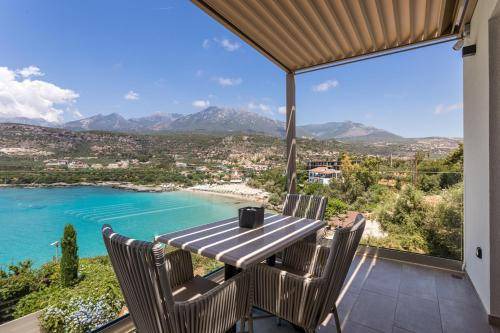 Stoupa Apartment | 27 m² Apartment ∙ 2 guests