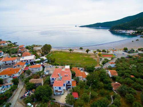 Charakas Hotel | 28 m² Hotel ∙ 3 guests