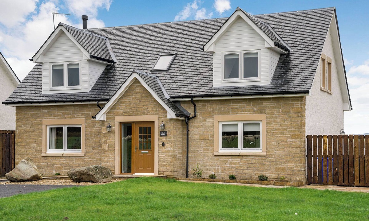 Strathblane Cottage | 3 bedroom accommodation in Gartmore, near Stirling