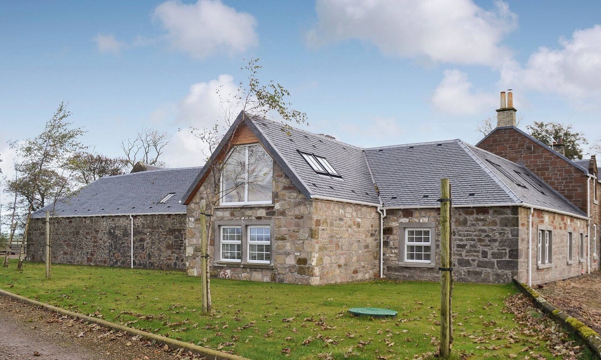 Mauchline Cottage | 3 bedroom accommodation in Tarbolton, near Ayr