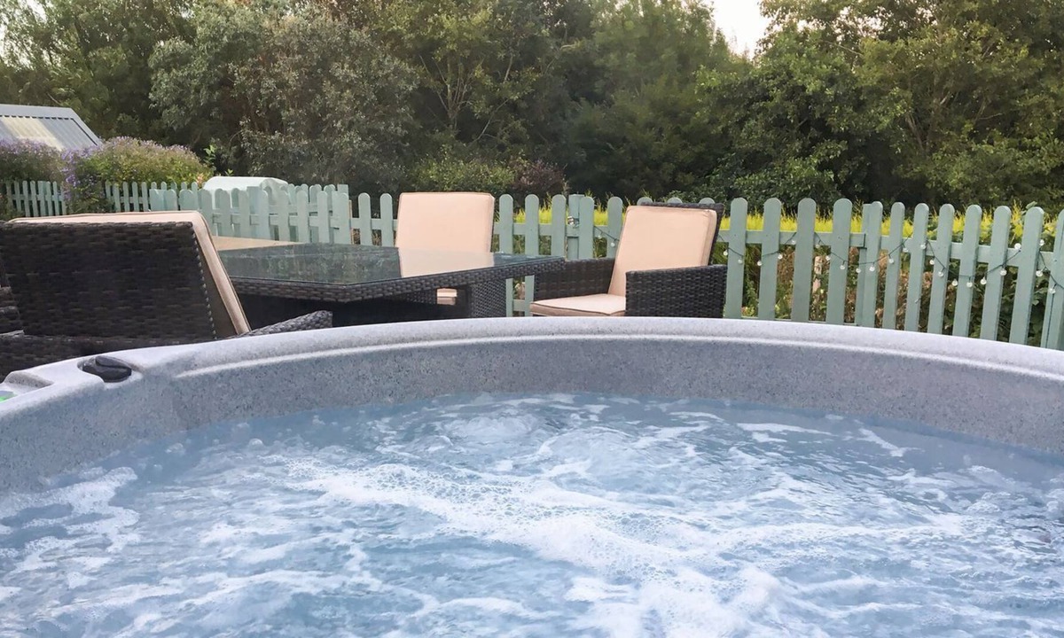 Huntly Cottage | 3 bedroom accommodation in Aberchirder, near Huntly