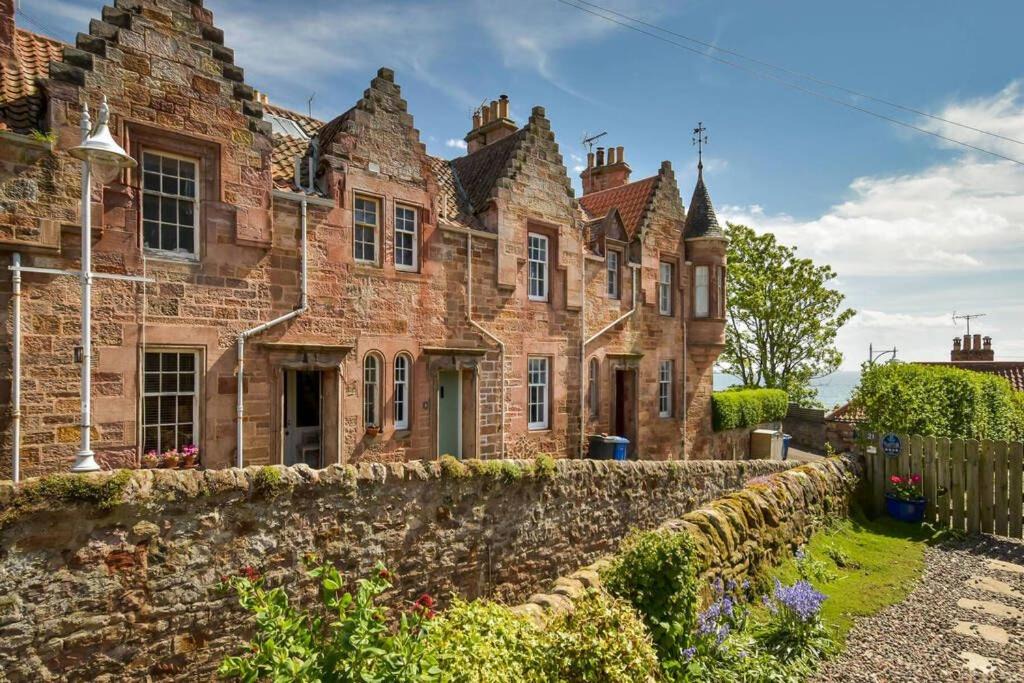 Crail House | 3 Castle Terrace