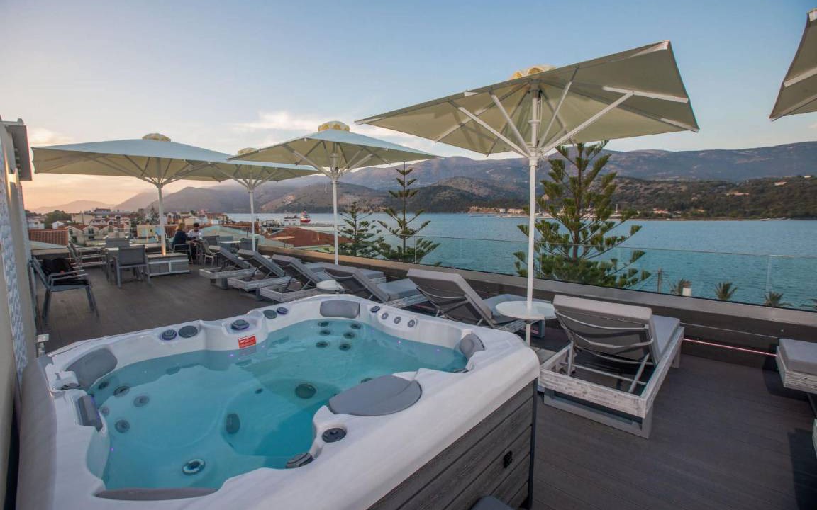 Kefalonia Hotel | 35 m² Hotel ∙ 2 bedrooms ∙ 10 guests