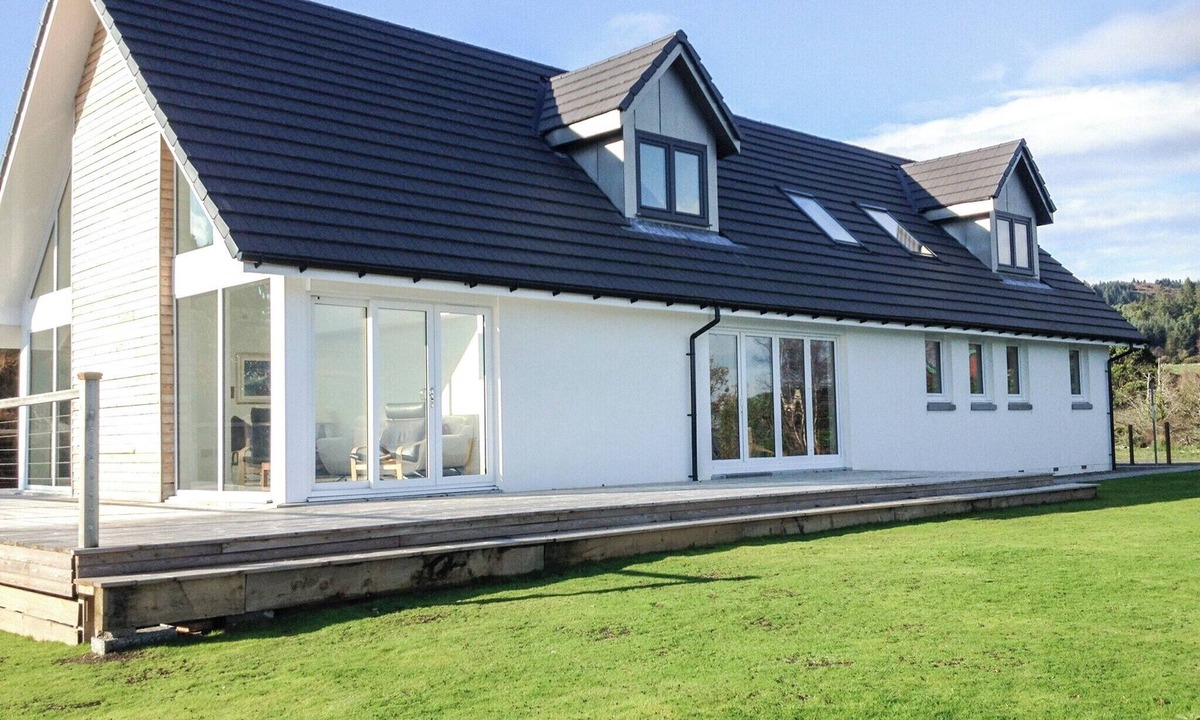 Carradale Cottage | 4 bedroom accommodation in Carradale East, near Campbeltown