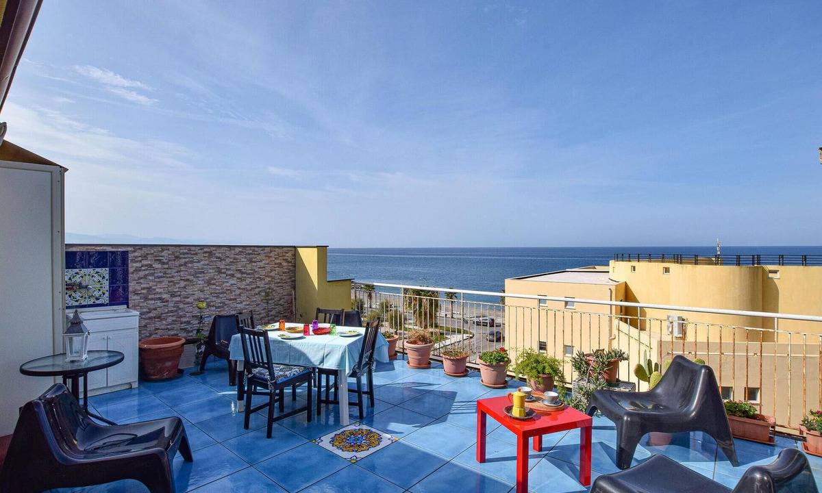 Capo d'Orlando Apartment | 4 bedroom lovely apartment in Capo d'Orlando