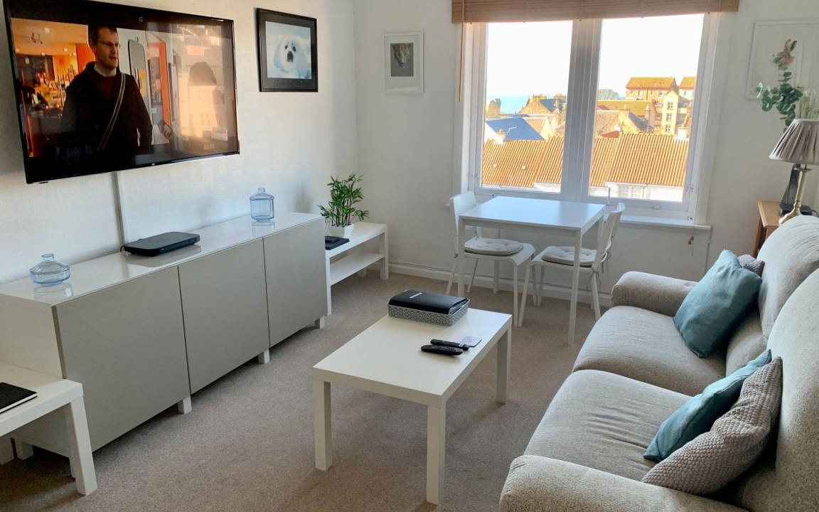 Dysart Apartment | 40 m² Apartment ∙ 1 bedroom ∙ 2 guests