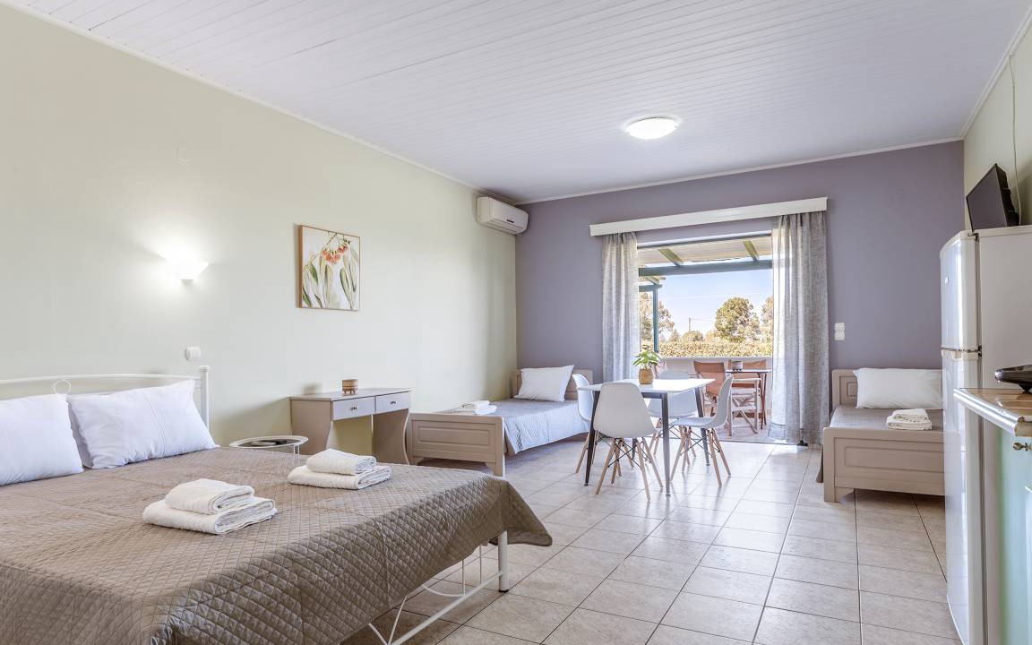 Kiparissia Apartment | 40 m² Studio flat ∙ 1 bedroom ∙ 4 guests