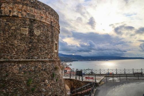 Pizzo House | 4Suites