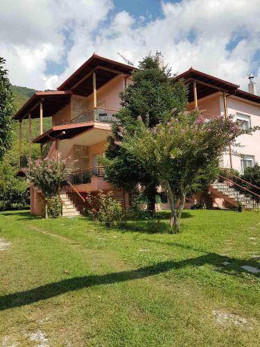 Loutraki Apartment | 50 m² Apartment ∙ 2 bedrooms ∙ 6 guests