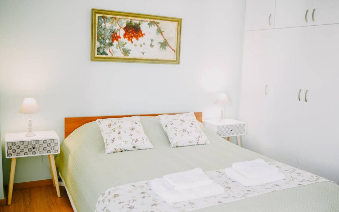 Keratsini-Drapetsona Apartment | 56 m² Apartment ∙ 1 bedroom ∙ 4 guests