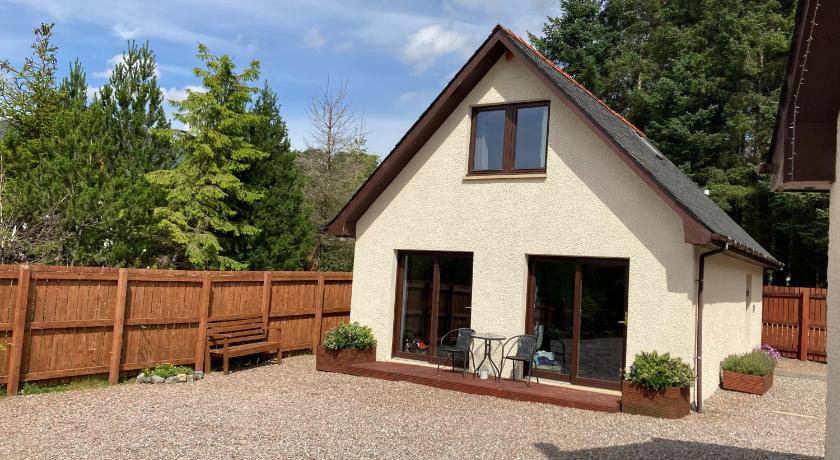 Spean Bridge Apartment | 65 m² Apartment ∙ 2 bedrooms ∙ 3 guests