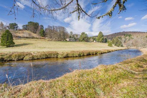 Strathdon House | 7 Bed in Strathdon oc-t30594