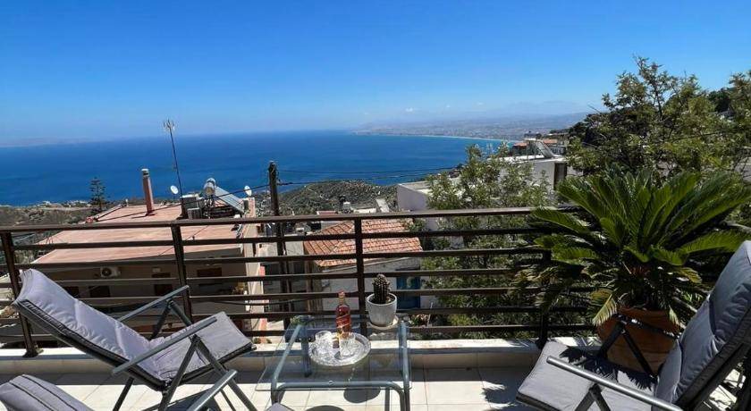 Rodhia House | 75 m² House ∙ 2 bedrooms ∙ 2 guests